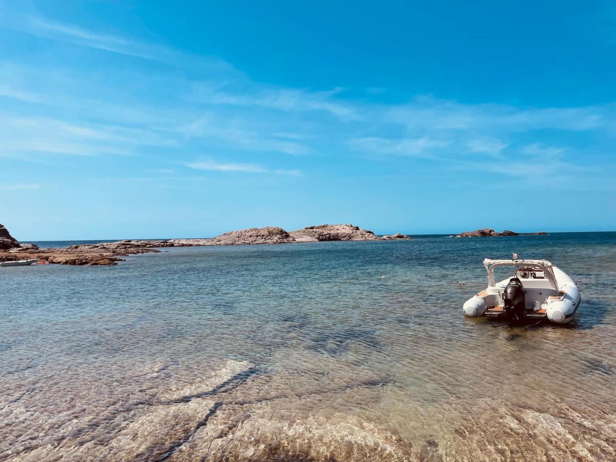 Cala Sapone Camping Tonnara מראה חיצוני תמונה