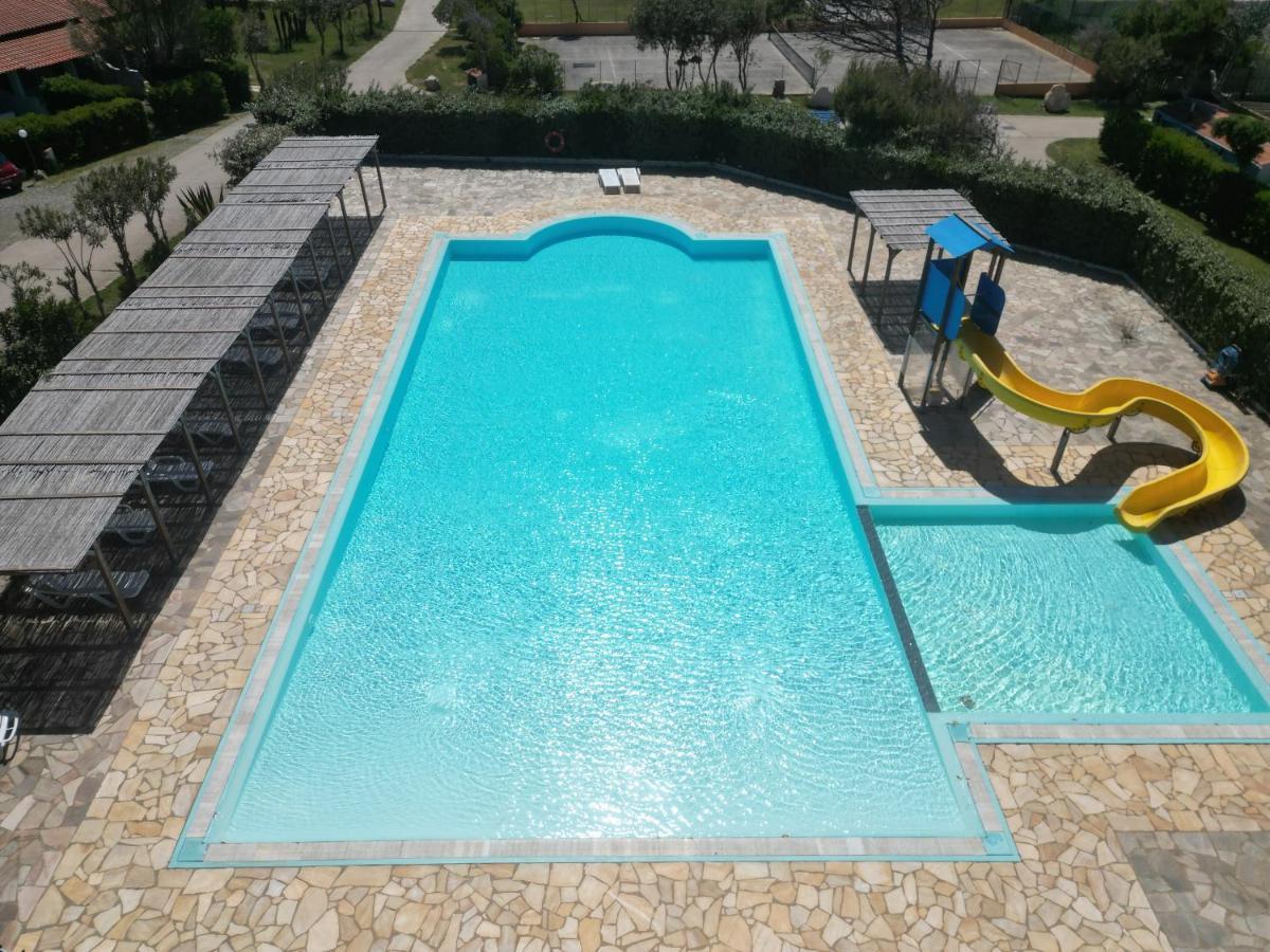 Cala Sapone Camping Tonnara מראה חיצוני תמונה